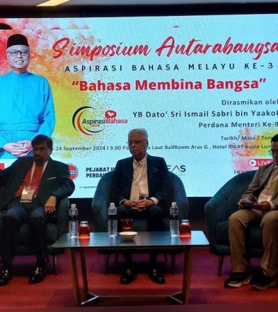 Ismail Sabri saran kerajaan perkasa bahasa Melayu melalui urusan rasmi